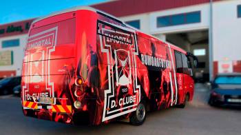 Decoração de viatura autocarro